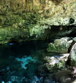 Cenote Dos Ojos